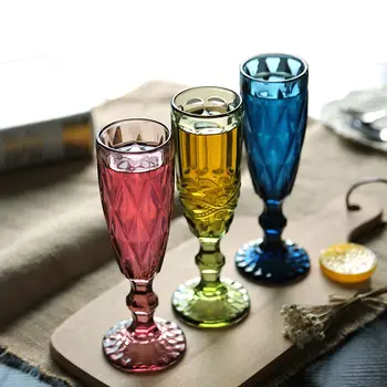 Ретро цвят на чаша за шампанско, с релефни, Творчески малка чаша за сок, Чаша за вода, Домакински дебел чаша за червено вино Комплект за вино