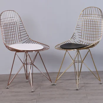 Трапезни столове от златист метал Модерен скандинавски минималистичен Дизайн от заведения за хранене столове за дневна с тераса, шезлонги, мебели за зала