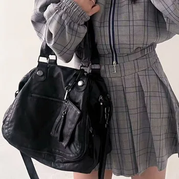 СФЕРИ Y2k Черна Дамска чанта-тоут, Эстетичная Реколта модни мотоциклетът чанта за момичета, Висококачествена чанта през рамо с Голям Капацитет