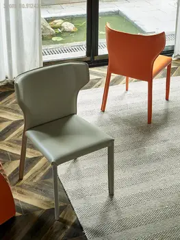 Скандинавски лесен луксозен стол с облегалка прост модерен стол за кафенета и ресторанта на италианската мрежа червено седло кожен стол за хранене на домакински